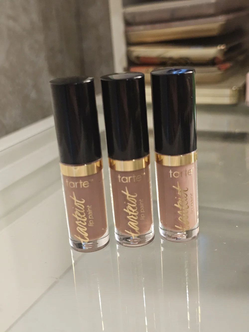 NEW Lip Makeup - Assorted Women’s Lip Gloss & Liquid Lipstick Set - Mixed Colors